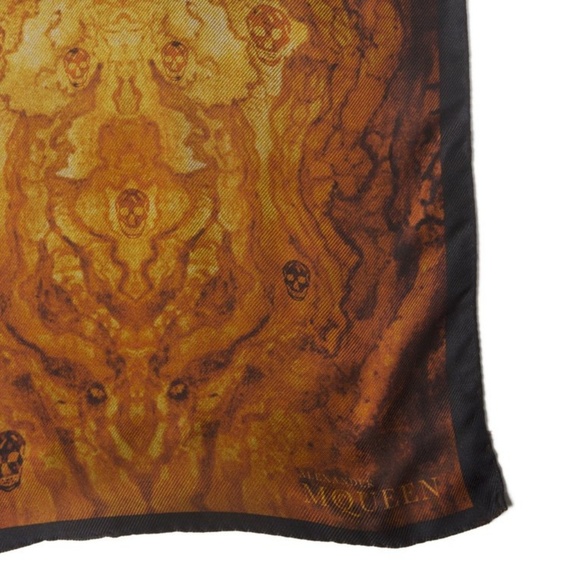 Alexander McQueen Accessories - NWT Alexander McQueen Inferno Skull Silk Scarf